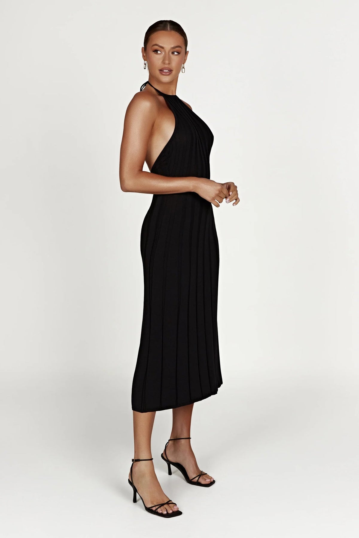 Vestido midi tejido plisado con cuello halter para mujer - Dalila