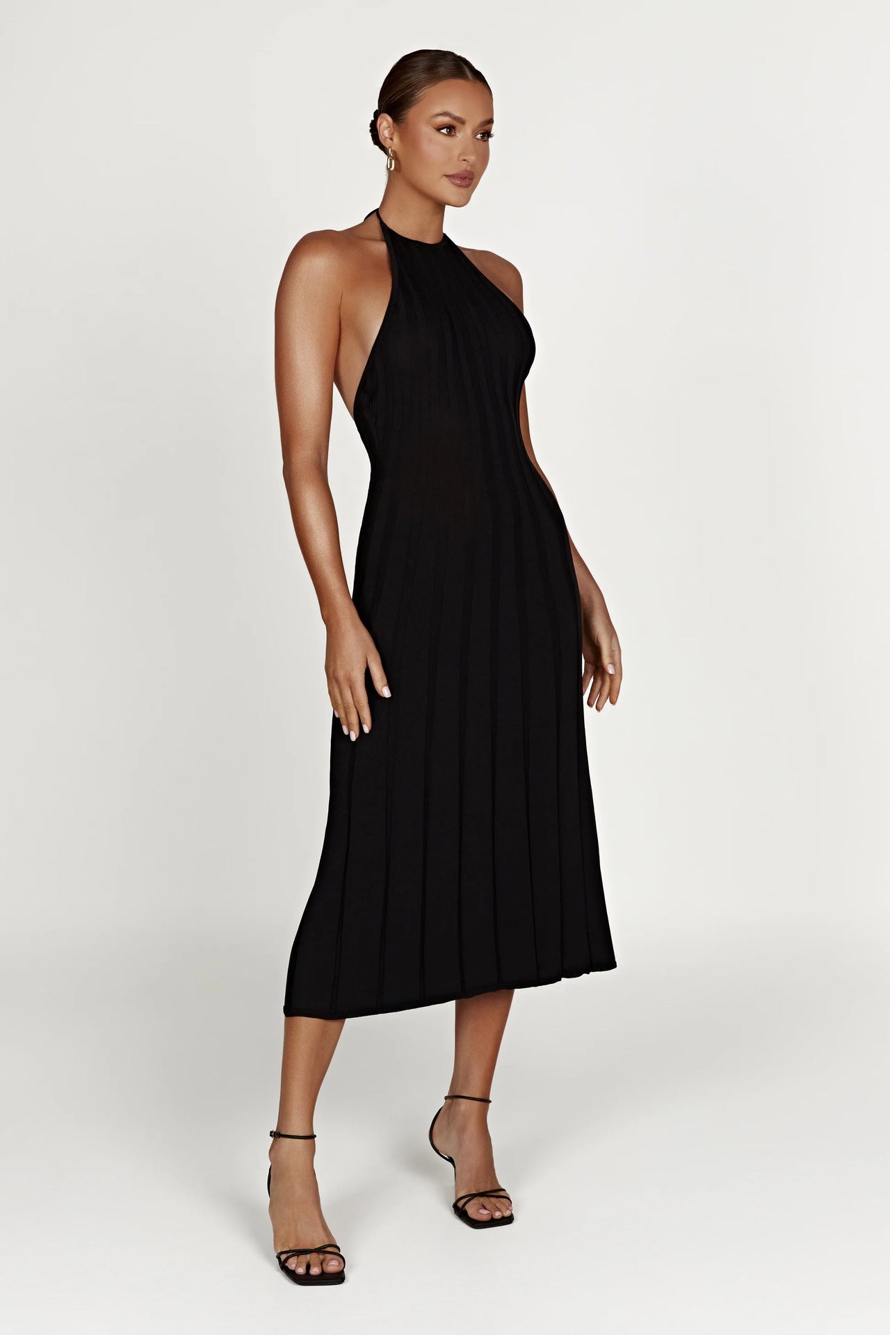 Vestido midi tejido plisado con cuello halter para mujer - Dalila
