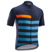 Negro con rayas azules