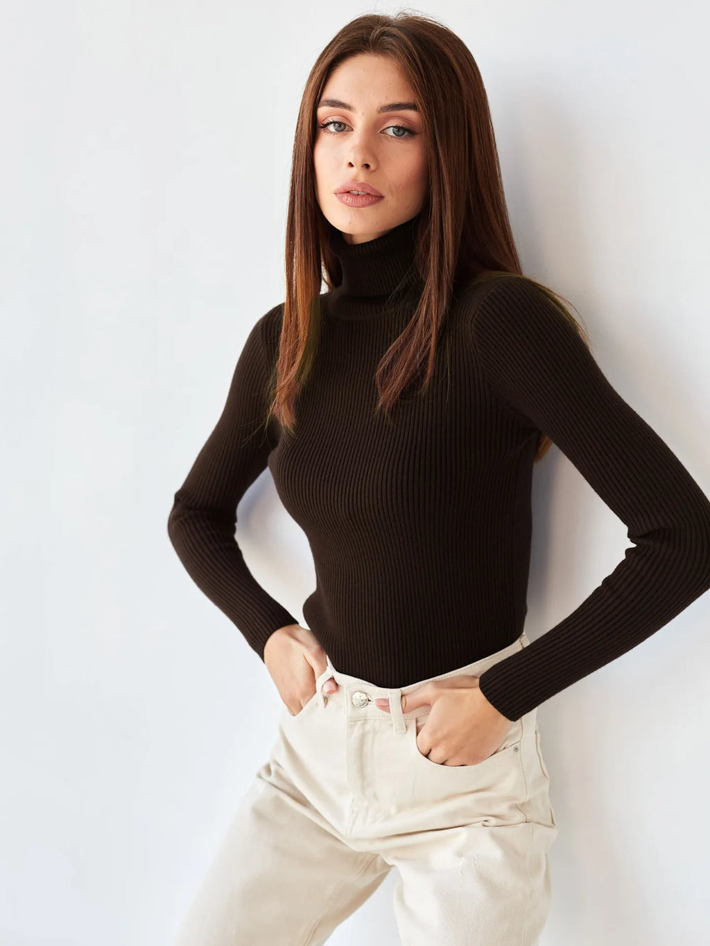 Jersey mujer cuello vuelto punto canalé ajustado - Nélida