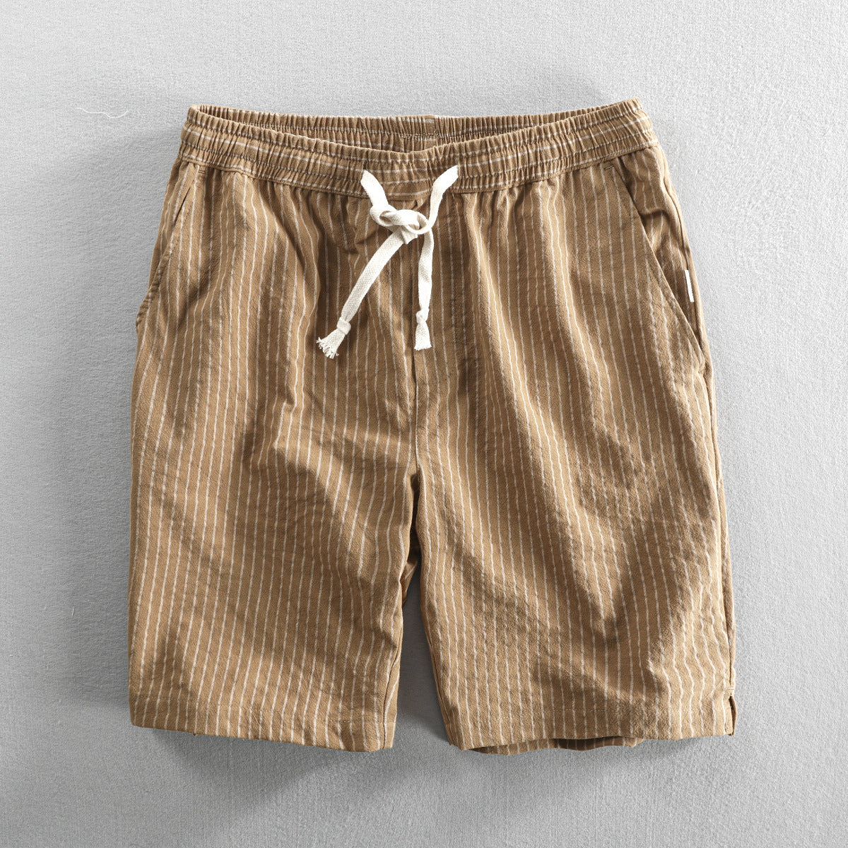 Shorts de rayas verticales con cordón ajustable para hombre - Lecce
