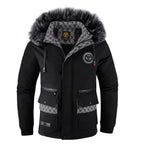 Chaqueta hombre capucha desmontable forrada piel contemporánea materiales premium - Klein