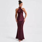 Vestido largo para mujer de satén cruzado con cuello halter - Elvira