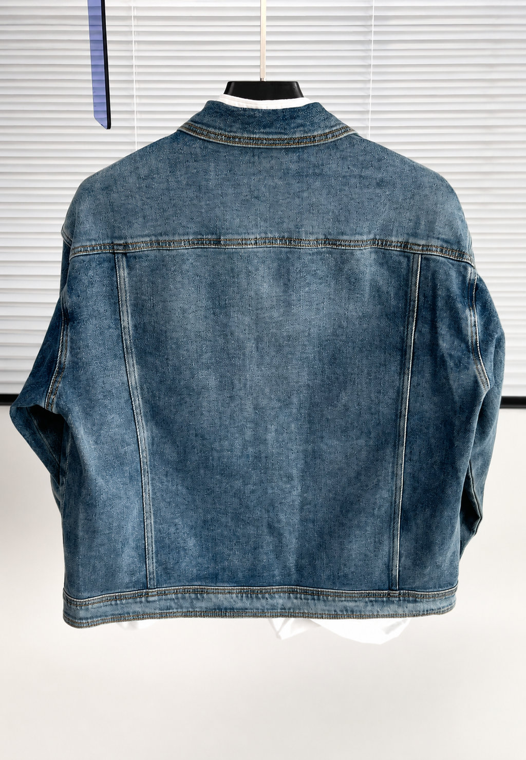 Chaqueta vaquera con bolsillos grandes efecto lavado - Kaspar