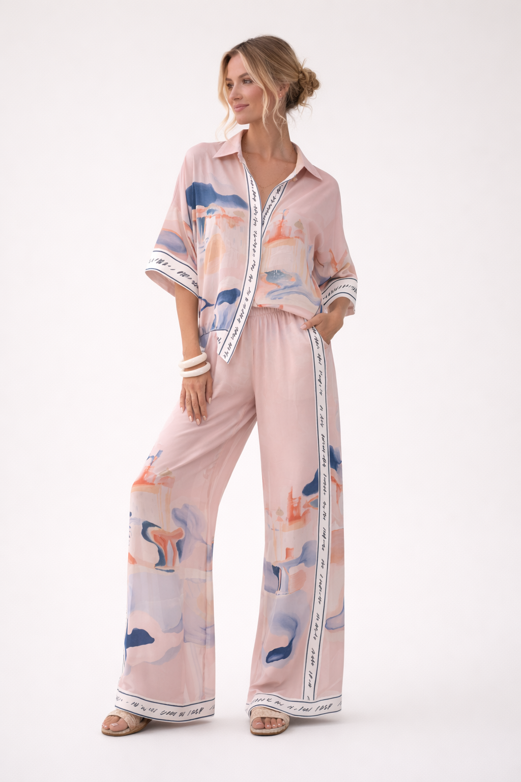 Conjunto femenino con estampado para mujer - Zara