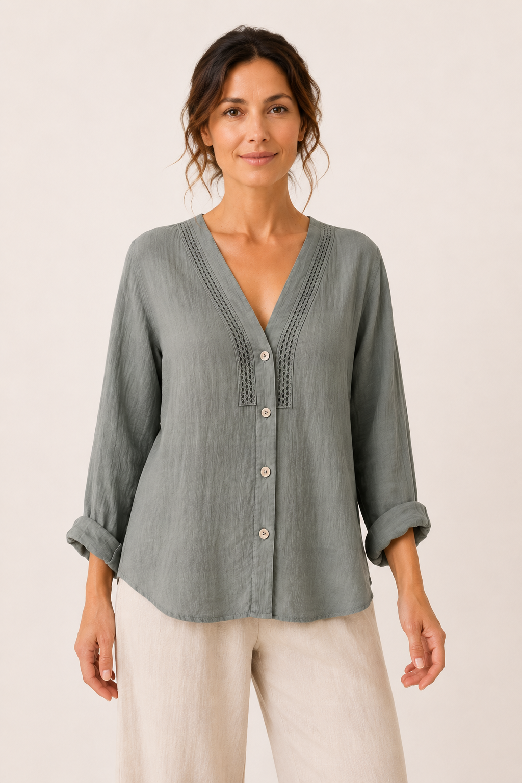 Blusa lino mujer escote v manga larga detalle calado botones – Kamila