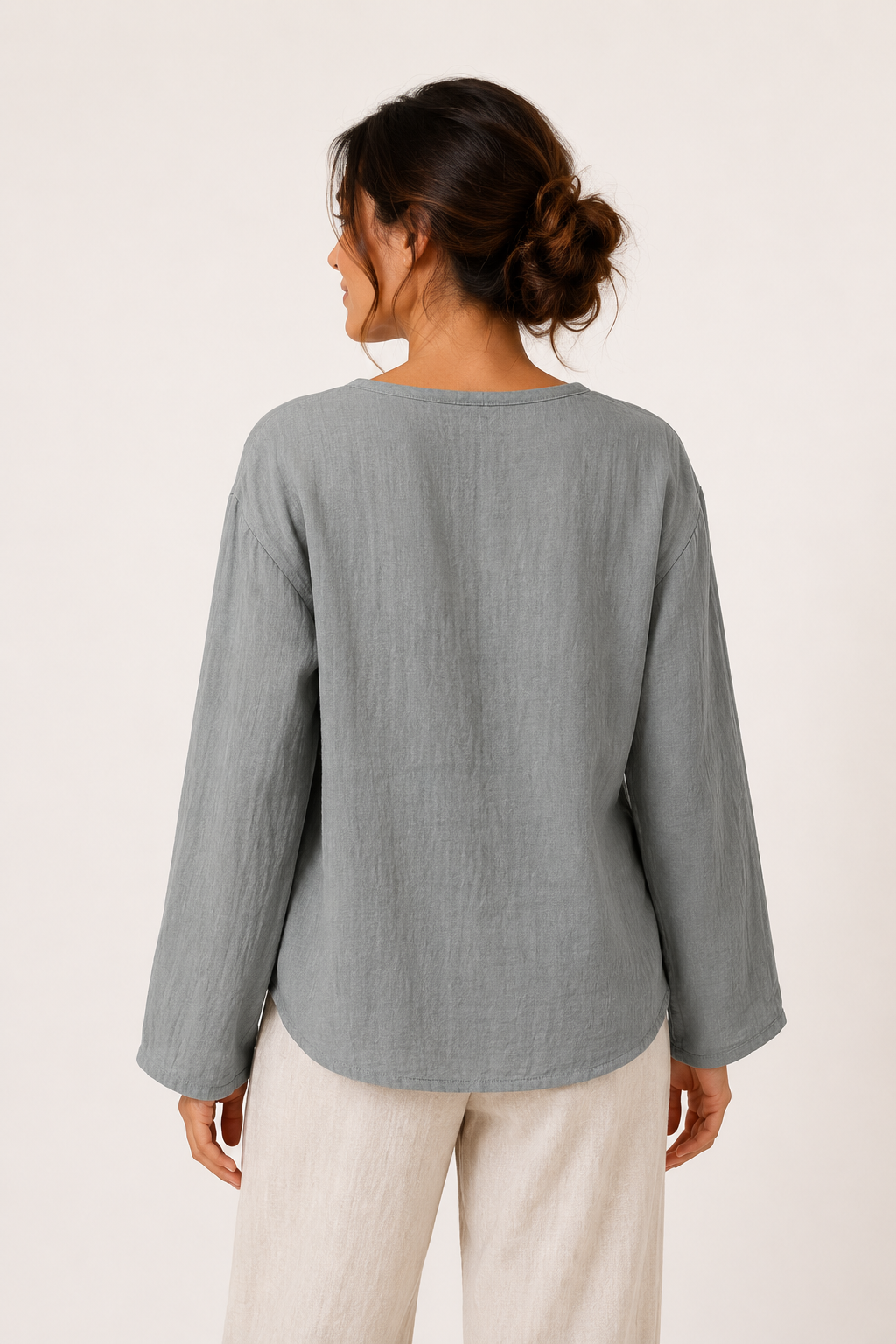 Blusa lino mujer escote v manga larga detalle calado botones – Kamila
