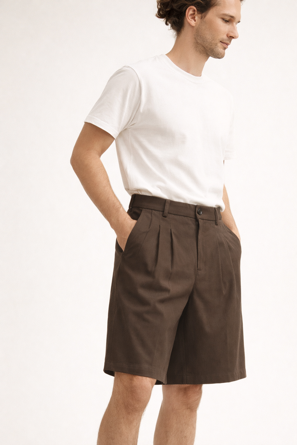 Pantalón corto de vestir con pinzas y corte relajado para hombre - Trevio
