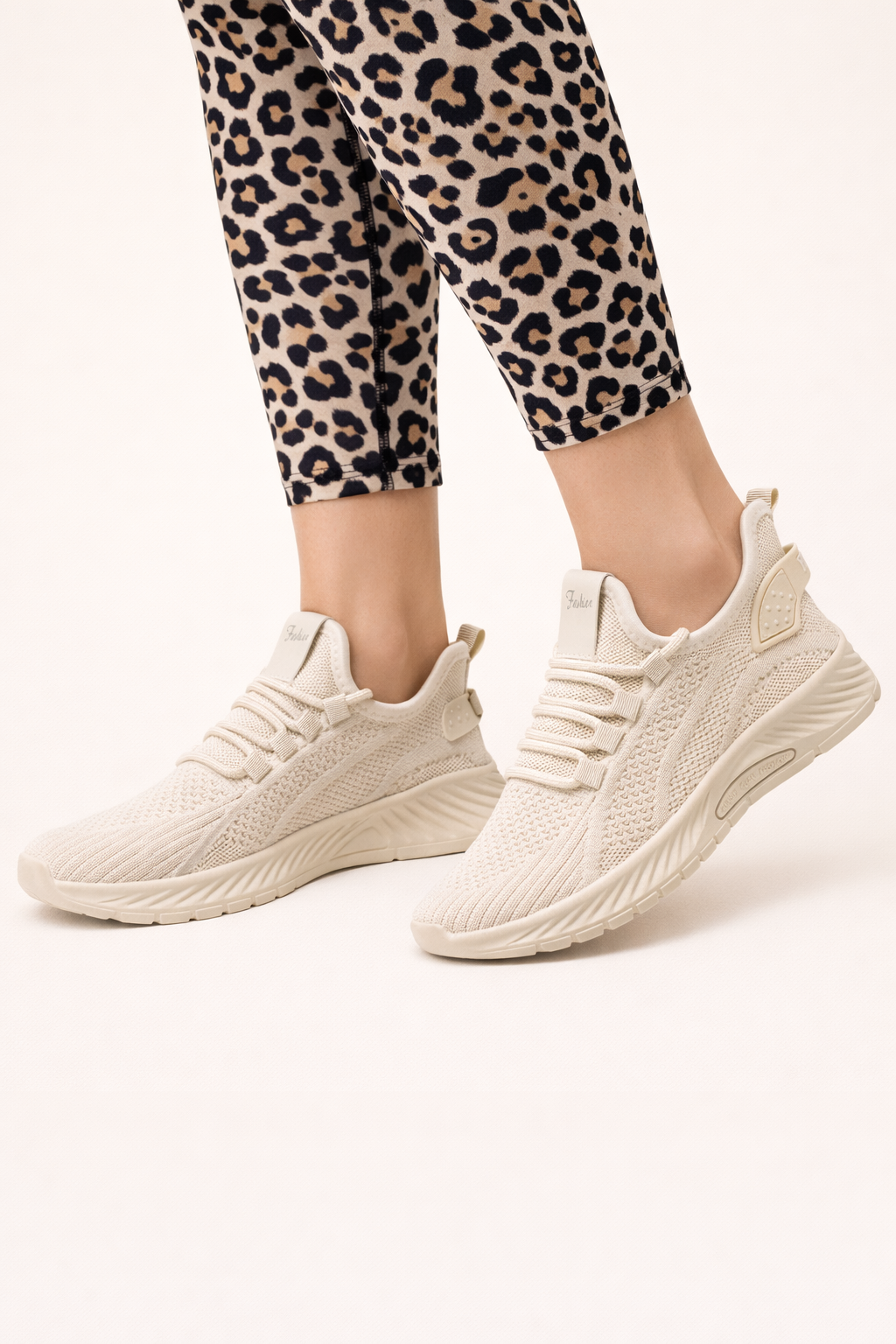 Tenis deportivos de correr para mujer con diseño ligero y transpirable - Eryma