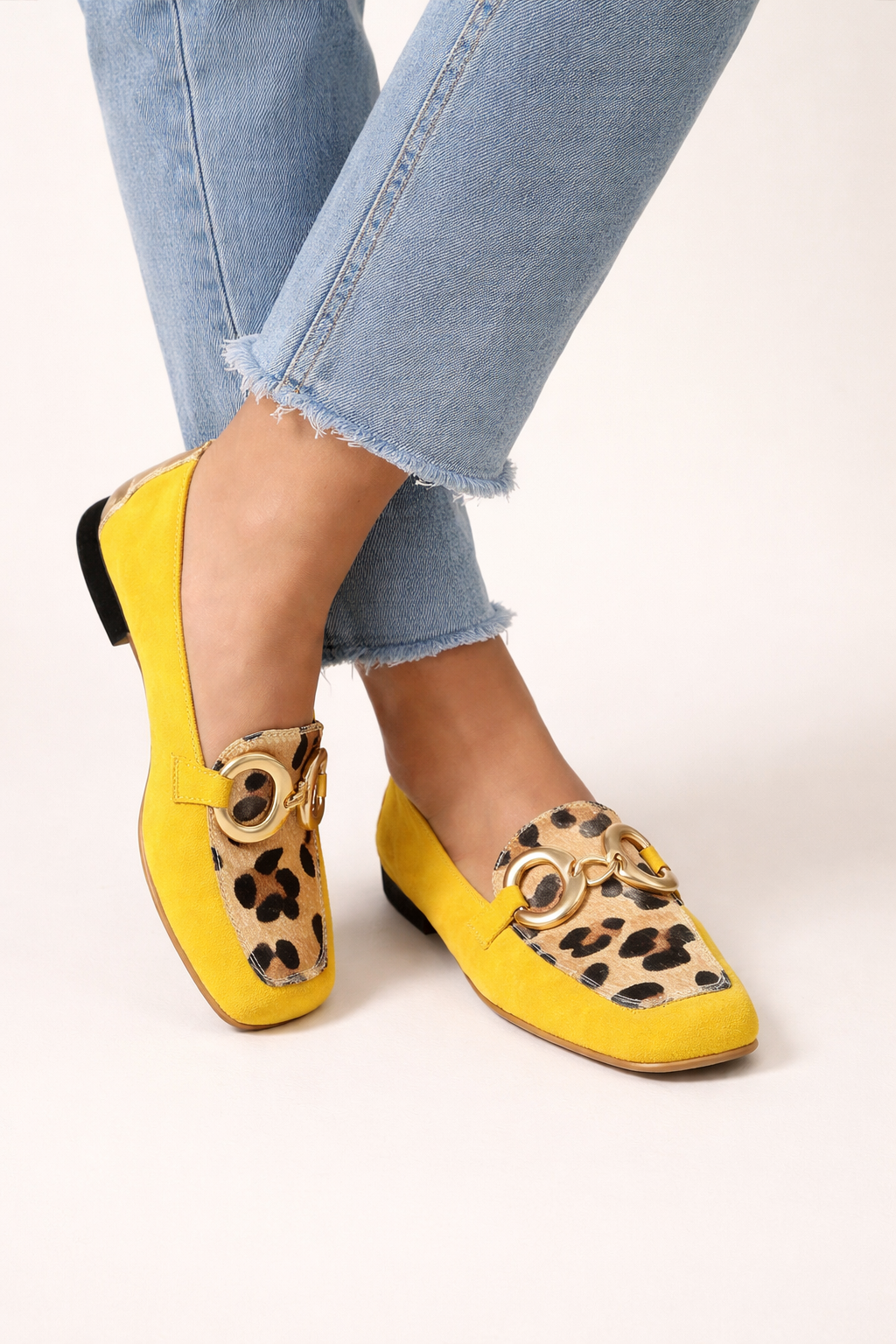 Mocasines de mujer con detalle animal y adorno metálico - Aurélie