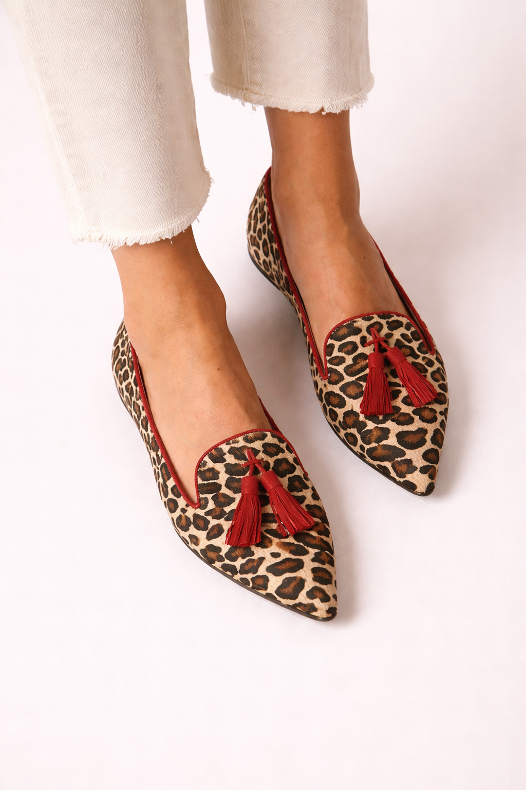 Mocasines mujer punta fina borlas estampado leopardo - Xirela