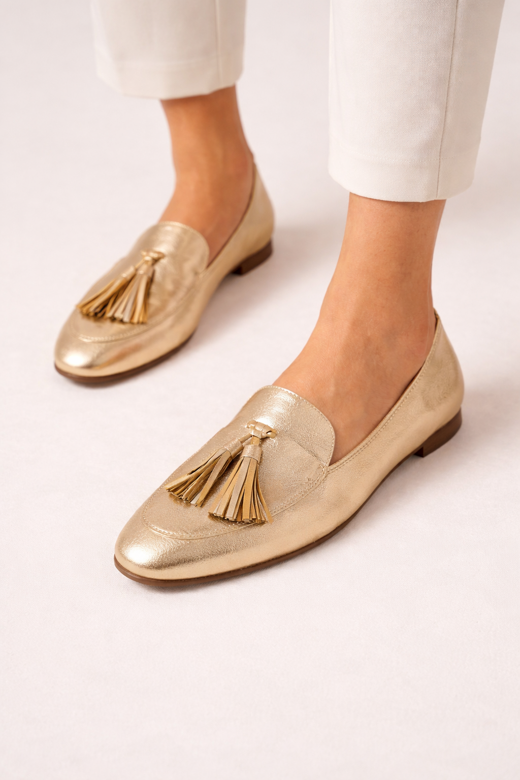 Mocasines mujer planos efecto piel metalizado borlas slip on - Trevia