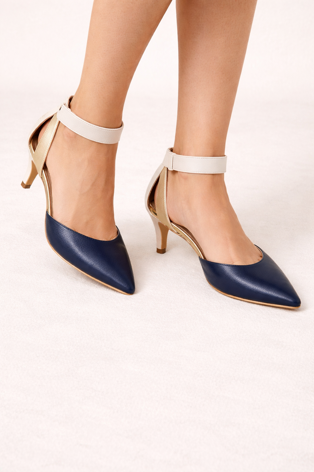 Zapatos mujer tacon medio punta fina tira tobillo - Velmira