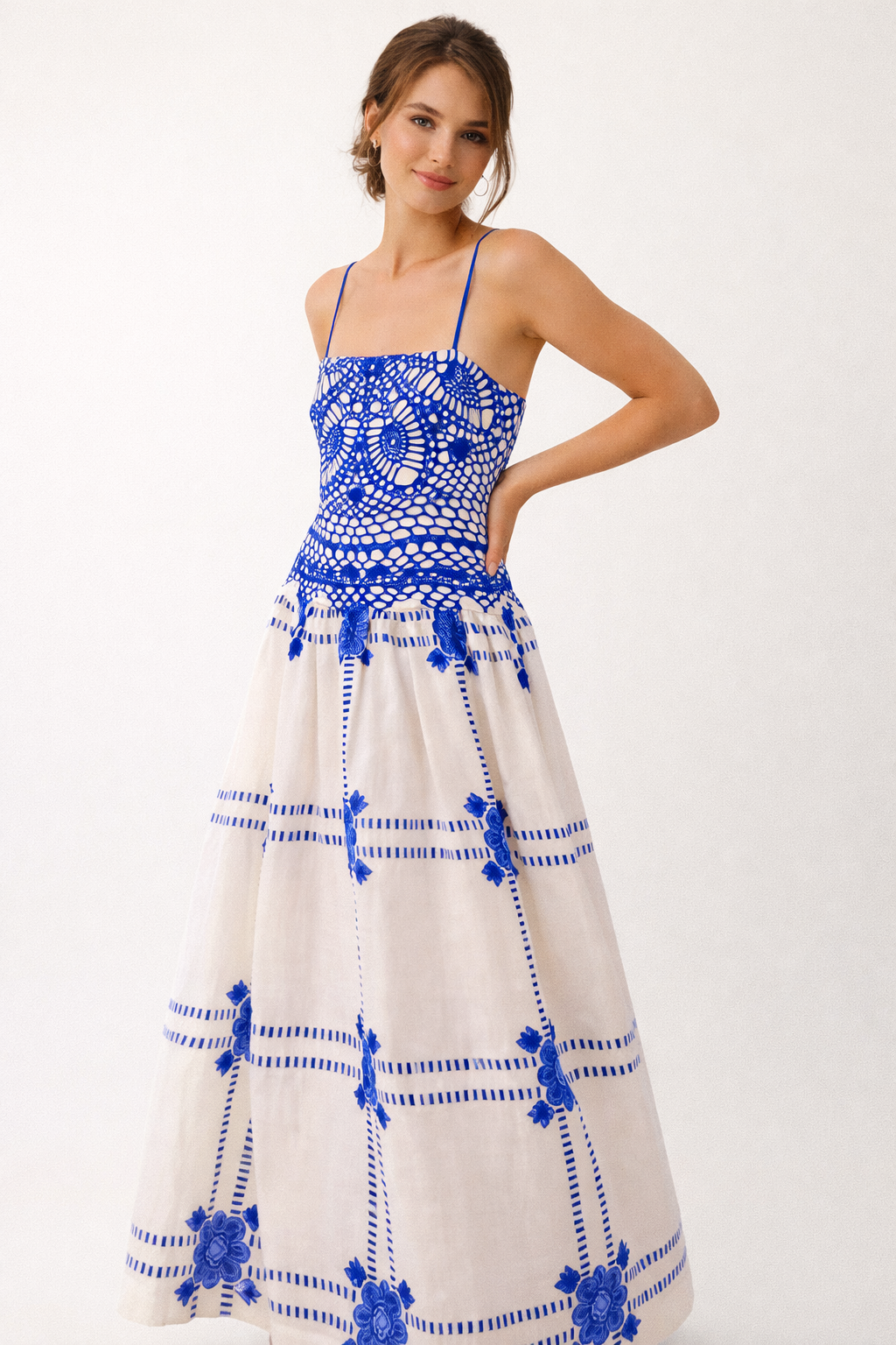 Vestido midi estampado tipo crochet con tirantes finos para mujer - Alba