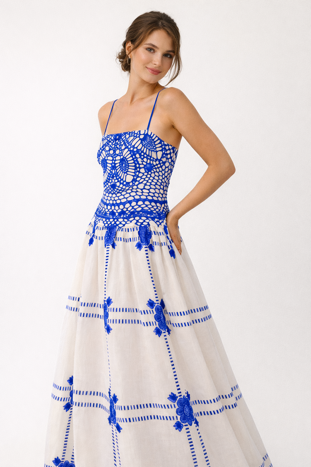 Vestido midi estampado tipo crochet con tirantes finos para mujer - Alba