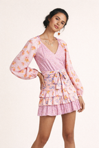 Vestido boho corto cruzado con volantes para mujer - Cinzia