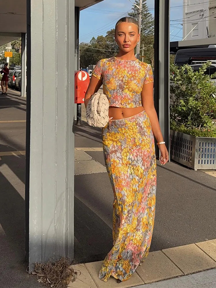 Conjunto para mujer con top corto y falda larga estampada - Selira