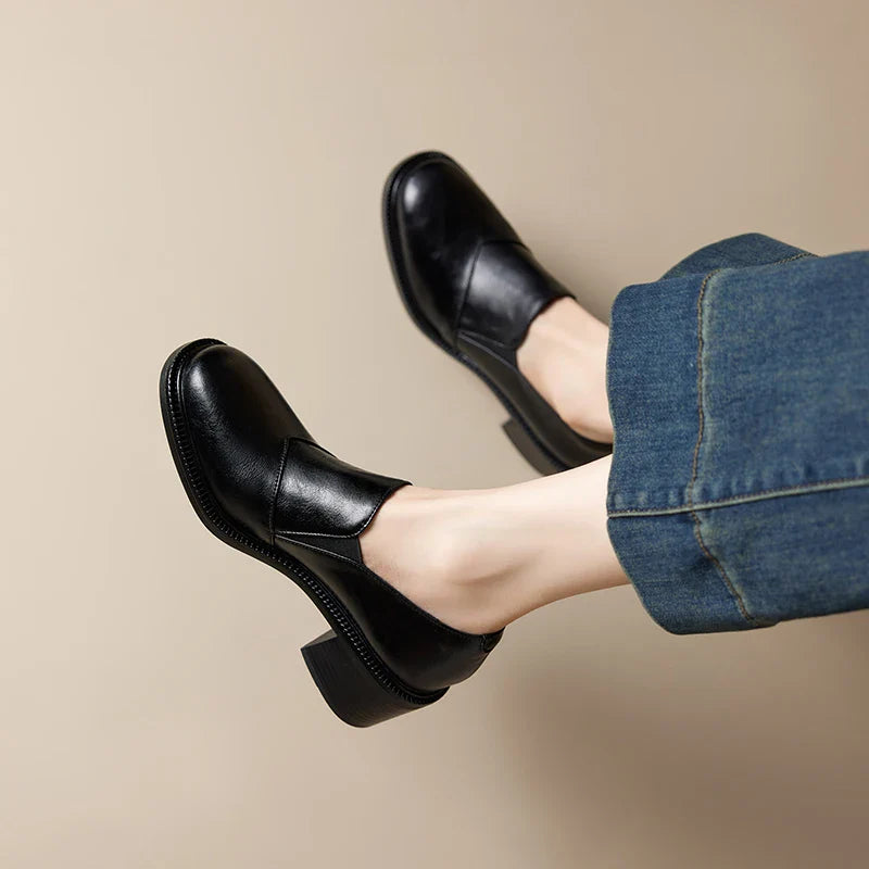 Mocasines de mujer de piel con tacón ancho y punta redonda - Maelle