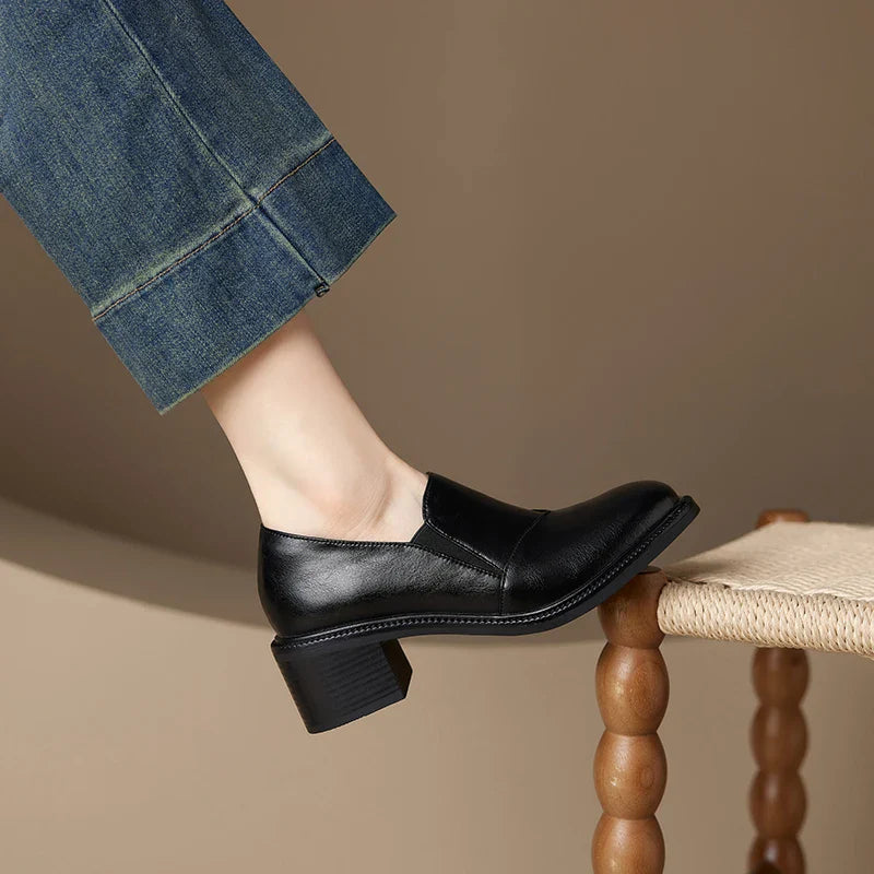 Mocasines de mujer de piel con tacón ancho y punta redonda - Maelle