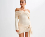 Zeya - Favorecedor vestido con hombros al descubierto de punto fino