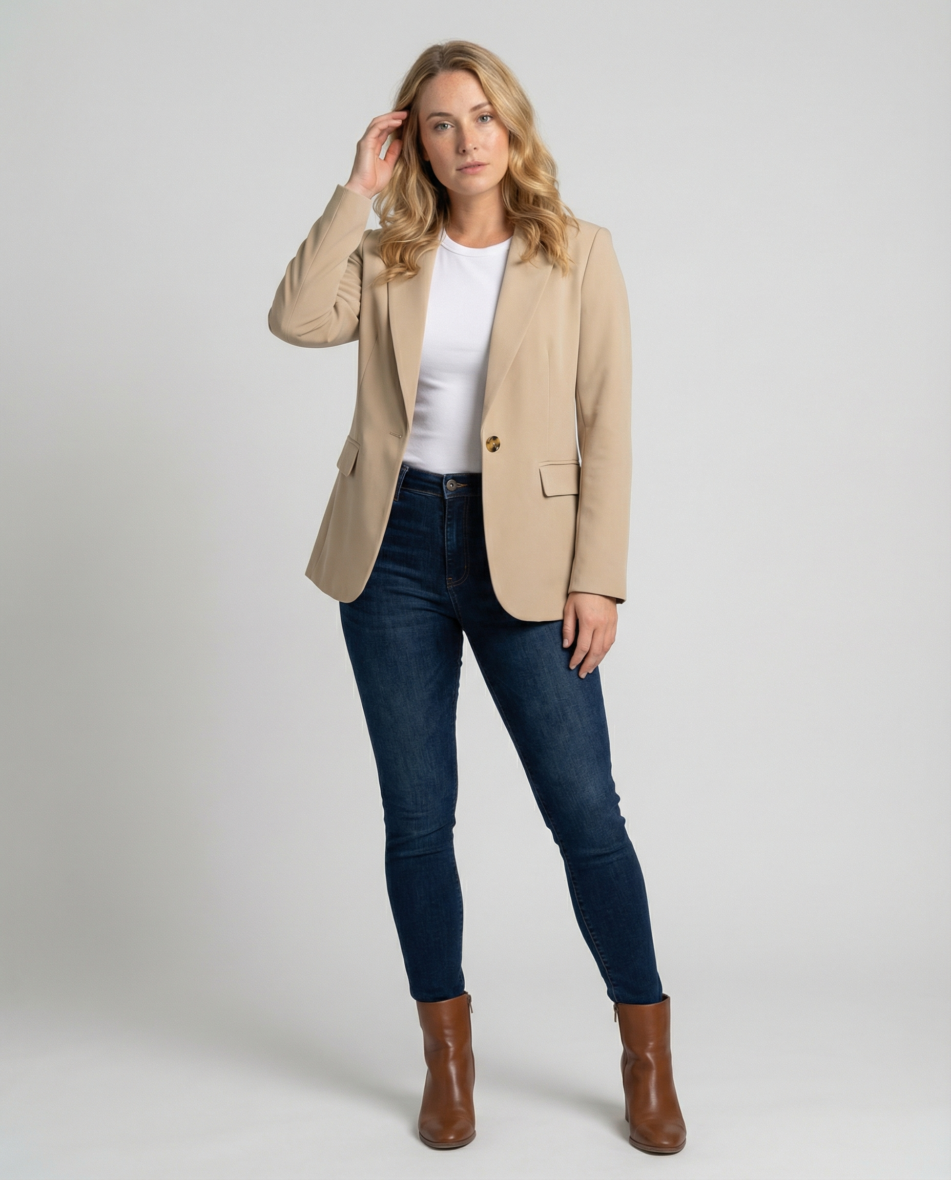 Blazer entallado de solapa clásica con botón para mujer - Irmina