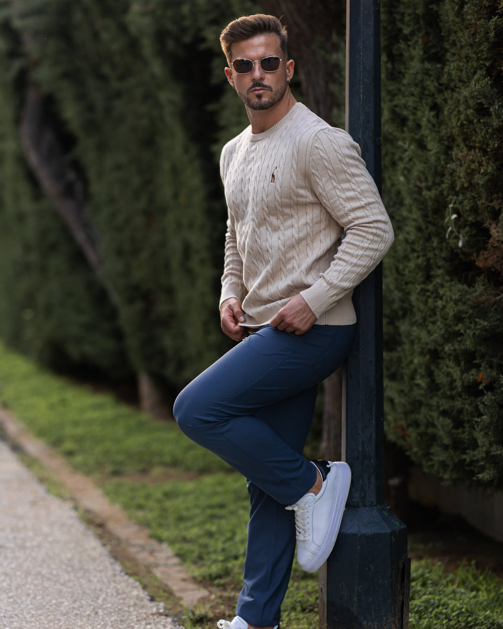 Suéter para hombre tejido de punto trenzado - Lioren