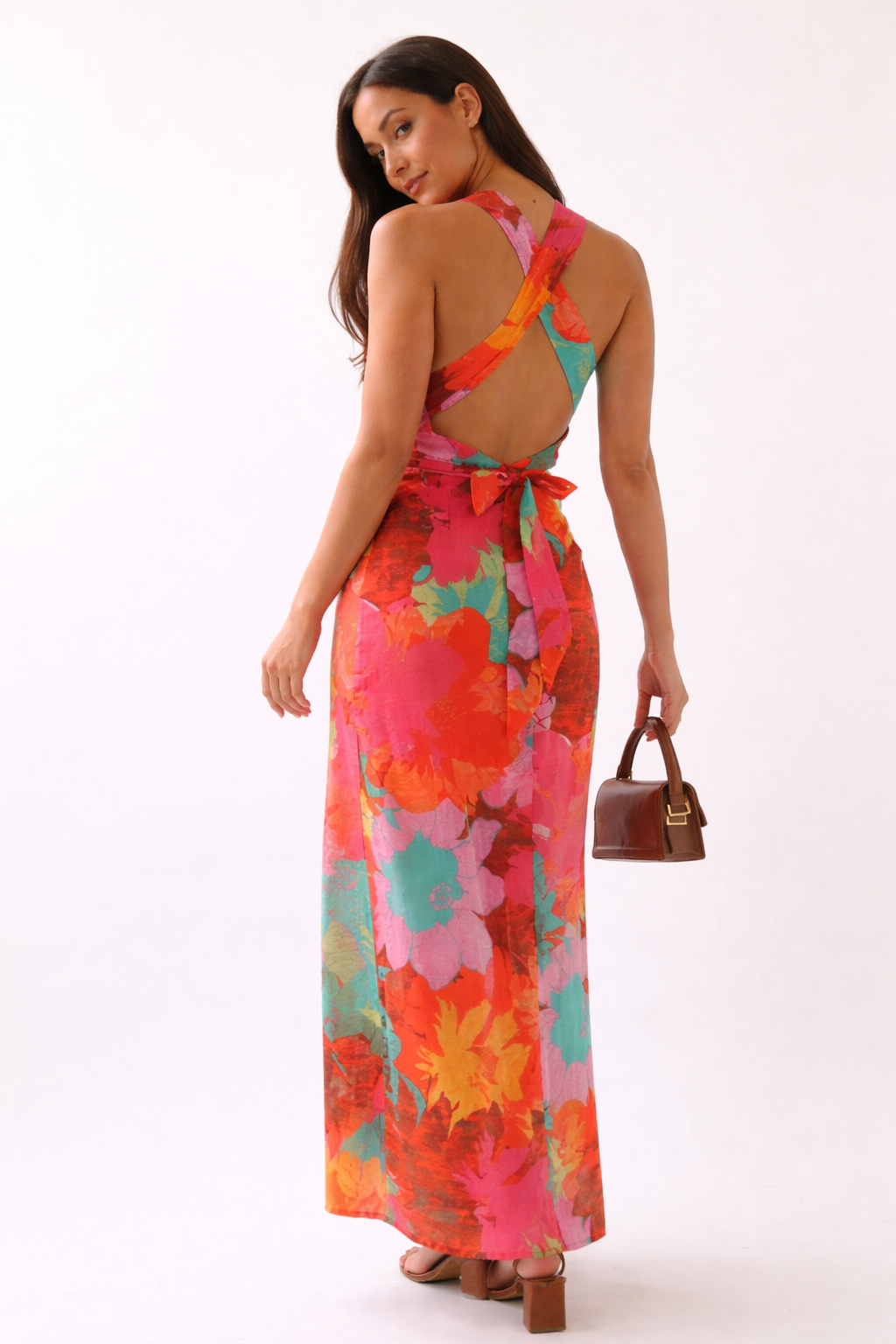 Vestido maxi estampado floral escote halter ajuste entallado estilo verano - Zafira