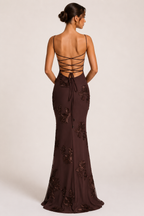 Vestido maxi ajustado elegante con cuello halter - Zarelle