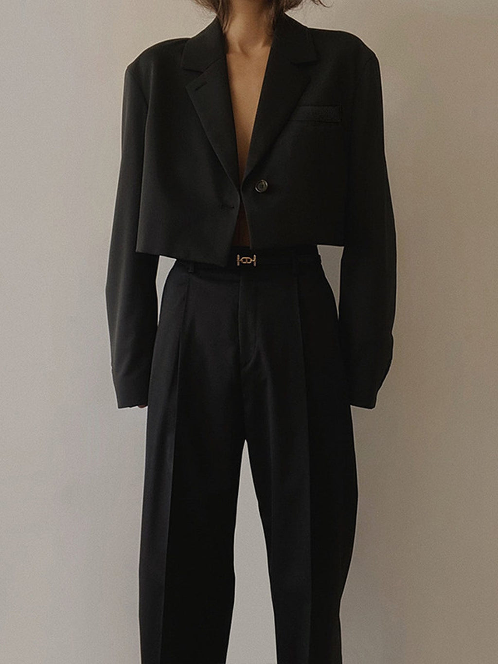 Blazer cropped de mujer estilo sastre - Selina