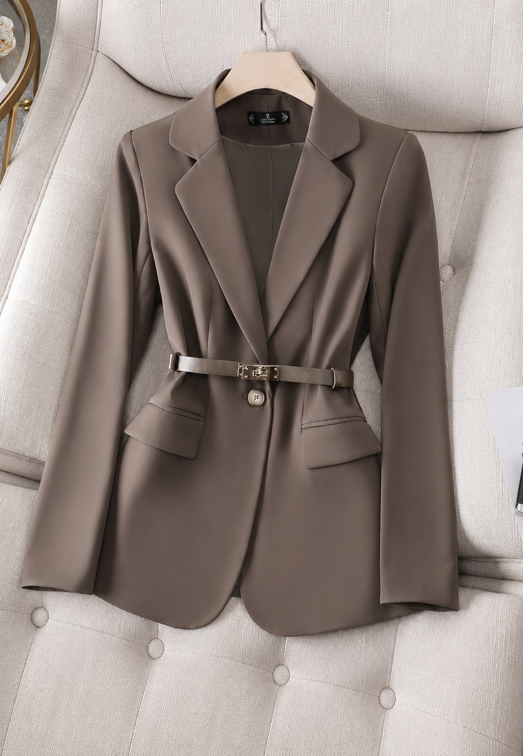 Blazer entallada de mujer con cinturón clásico elegante - Mila