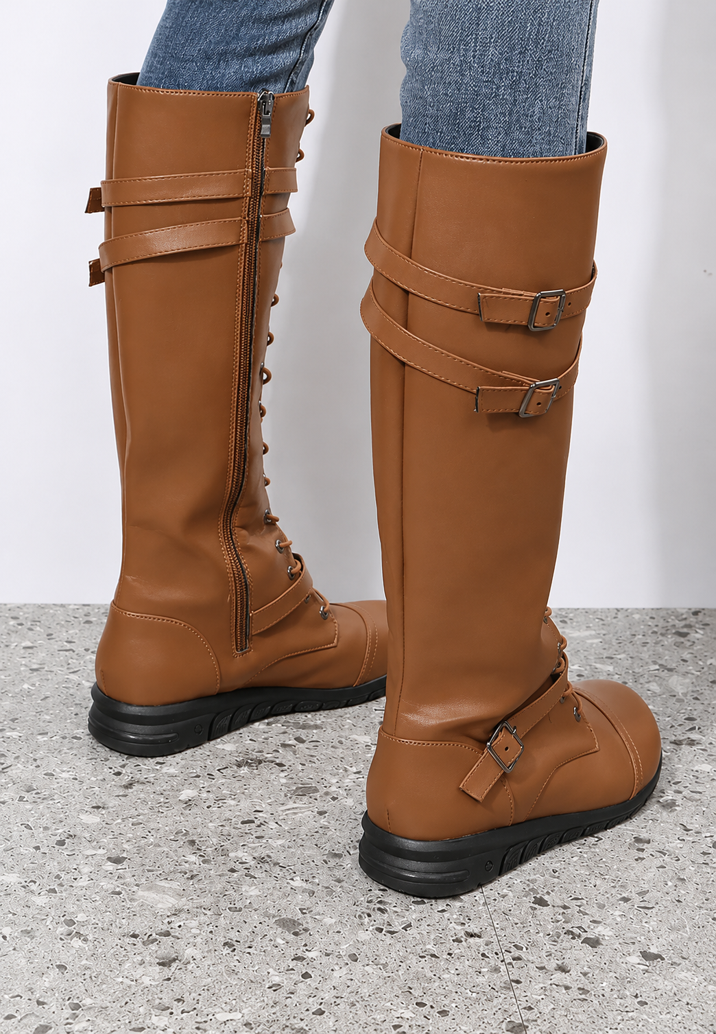 Botas altas mujer estilo militar cordones frontales hebillas metálicas - Bravena