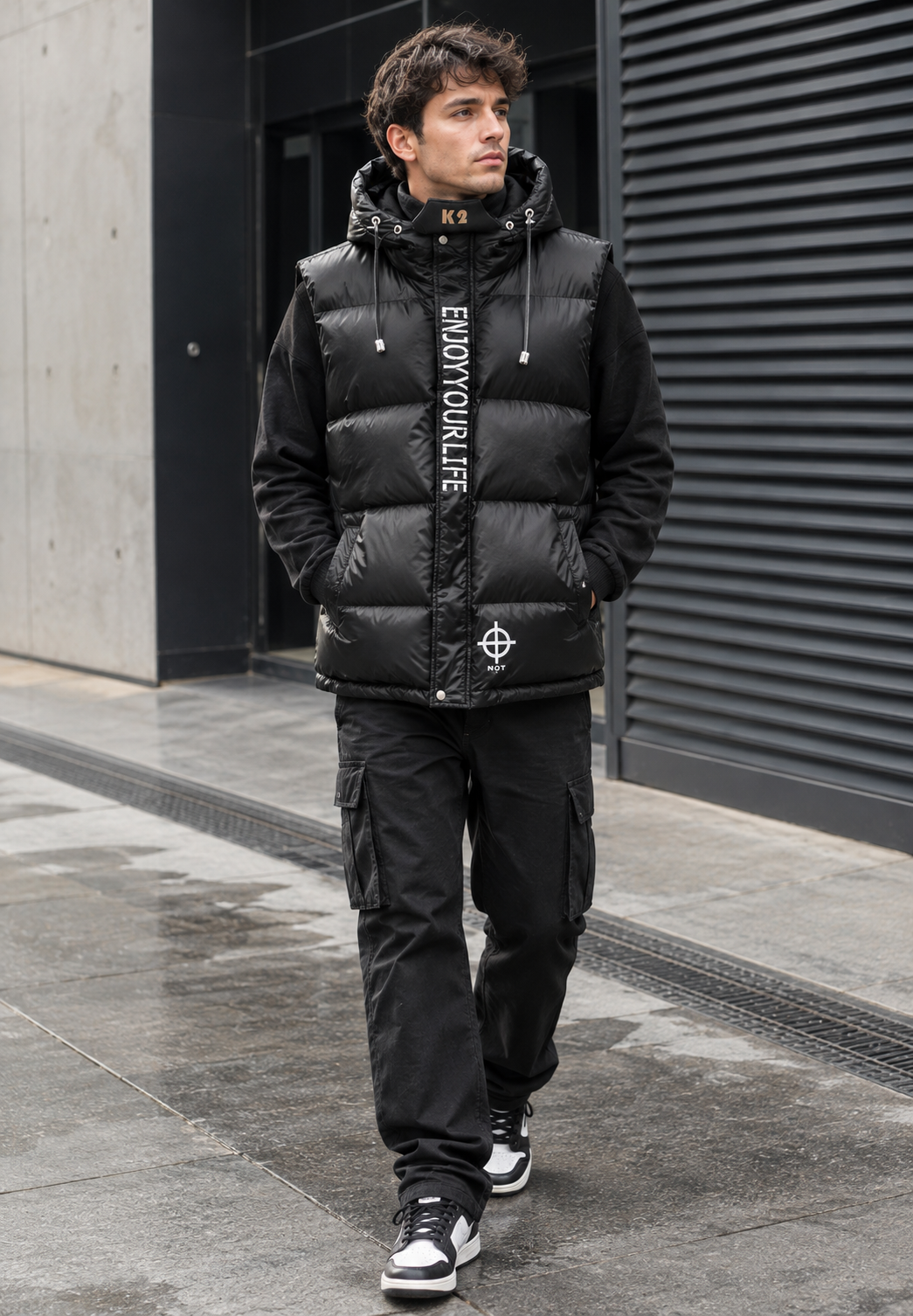 Chaleco acolchado hombre capucha ajustable acabado brillante diseño urbano - Keldan