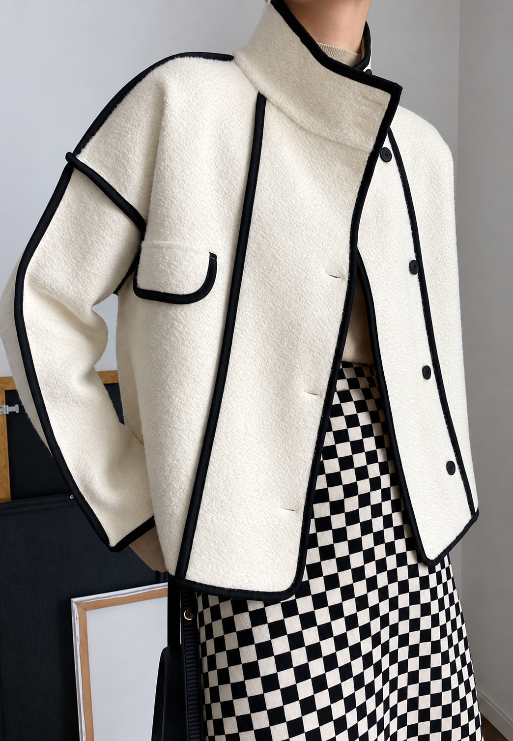 Chaqueta corta mujer cuello alto ribetes contraste - Ophélie