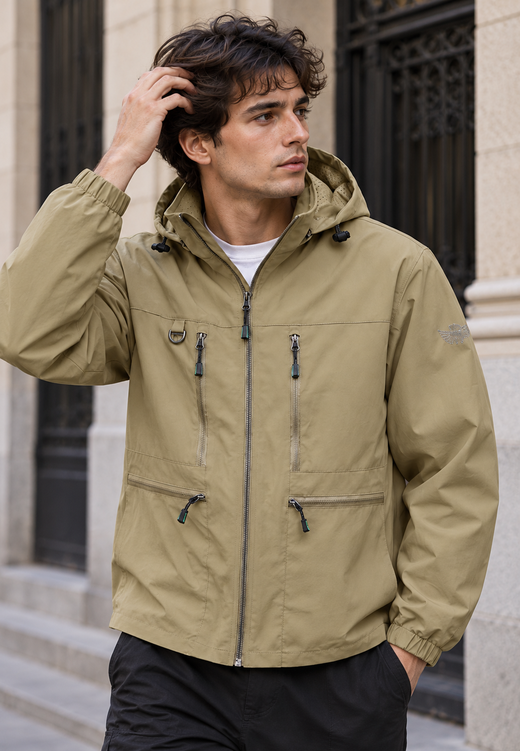 Chaqueta hombre estilo outdoor capucha ajustable cuatro bolsillos - Ardel