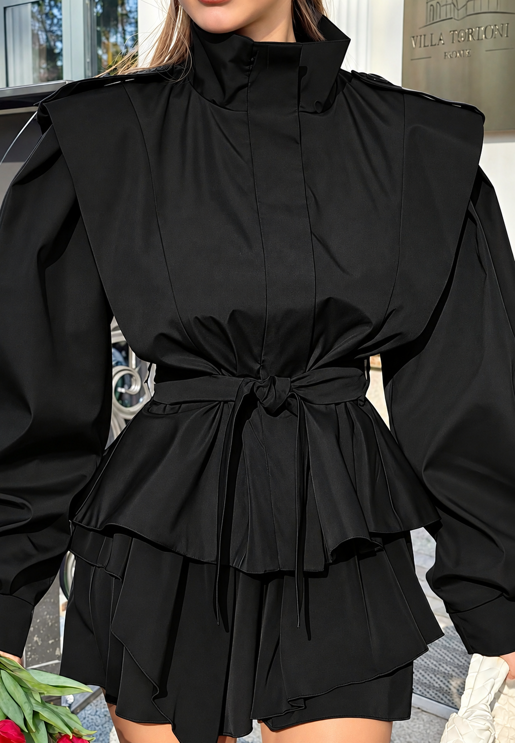 Chaqueta mujer corta peplum cinturón hombreras - Valen