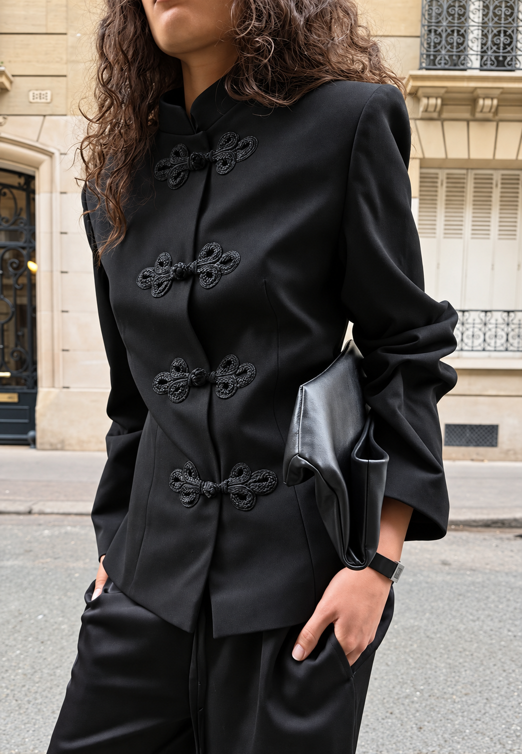 Chaqueta mujer entallada cuello mao alamares - Elara