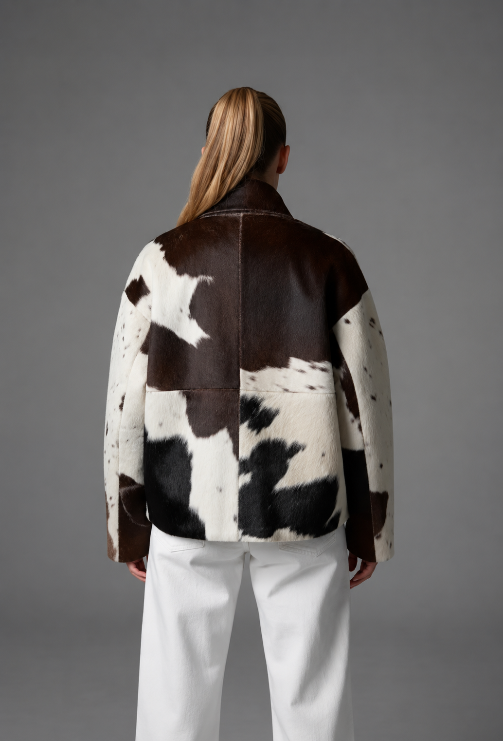 Chaqueta mujer pelo sintético estampado de vaca cuello alto - Gesine
