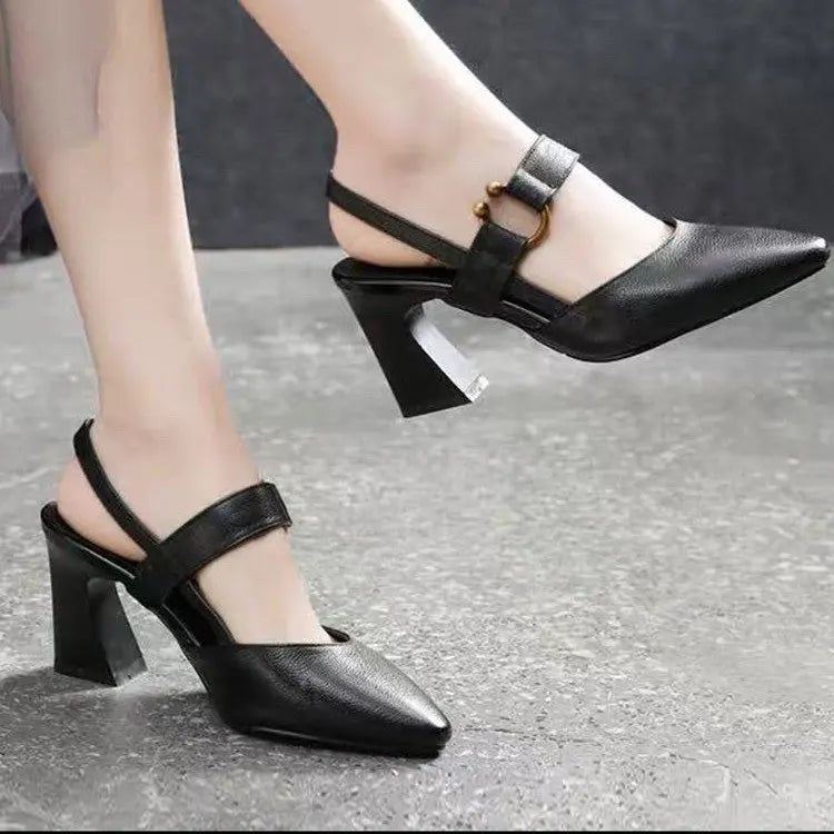 Zapatos de tacón con correa frontal para mujer - Greta