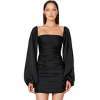 Georgia - Minivestido bodycon fruncido de satén brillante