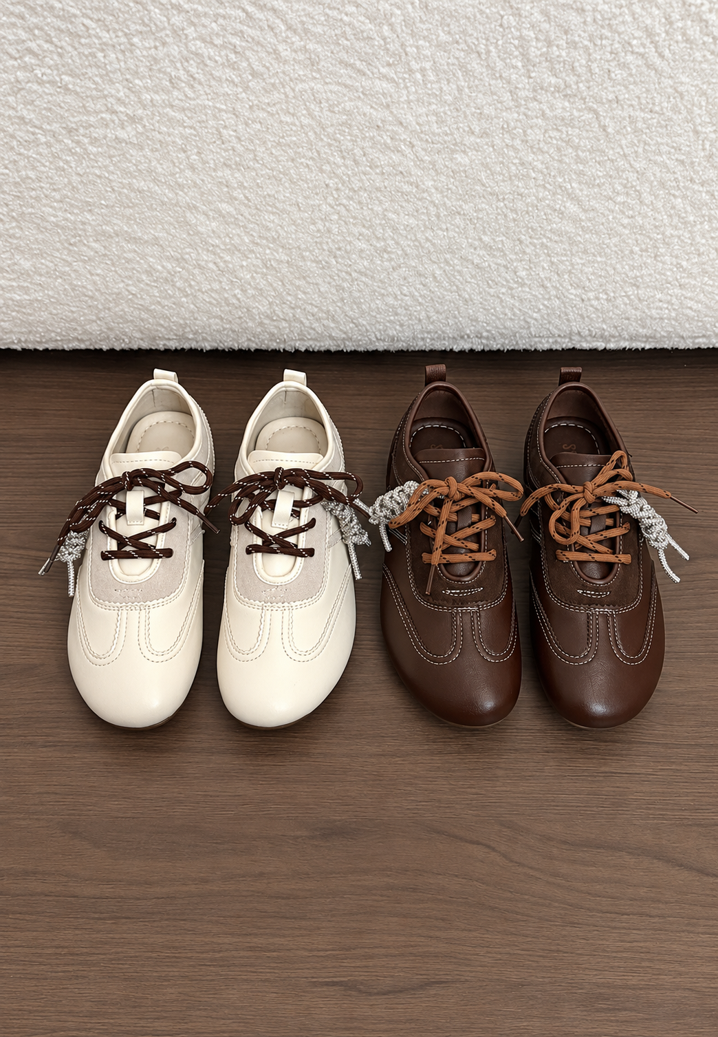 Zapatillas mujer retro piezas combinadas detalle metálico - Livia